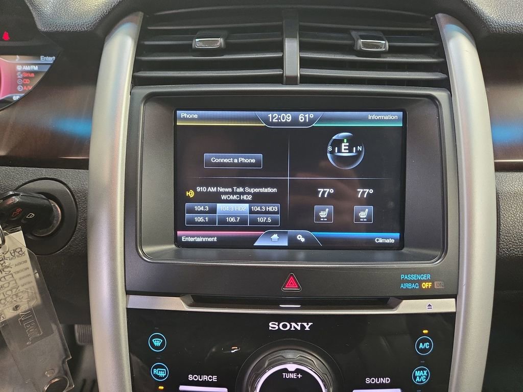 Used 2012 Ford Edge Limited image 18