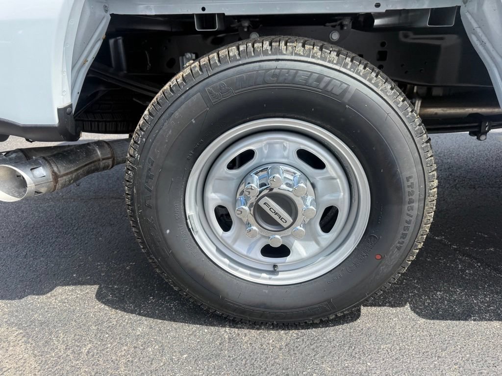 New 2026 Ford F250 XL AWD/4WD image 35