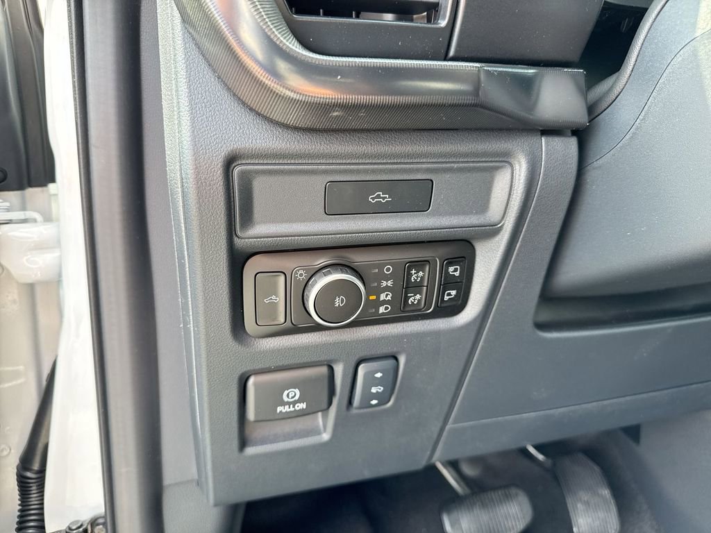 New 2026 Ford F150 Platinum w/ Equipment Group 702A High AWD/4WD image 19