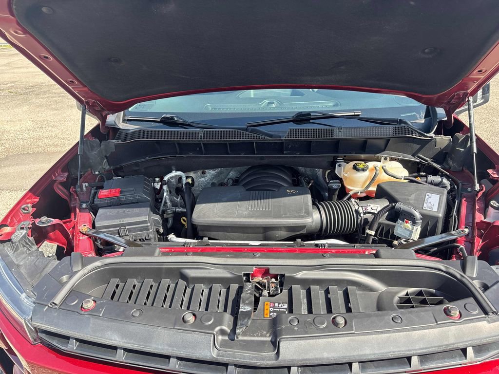Used 2019 Chevrolet Silverado 1500 RST AWD/4WD image 32