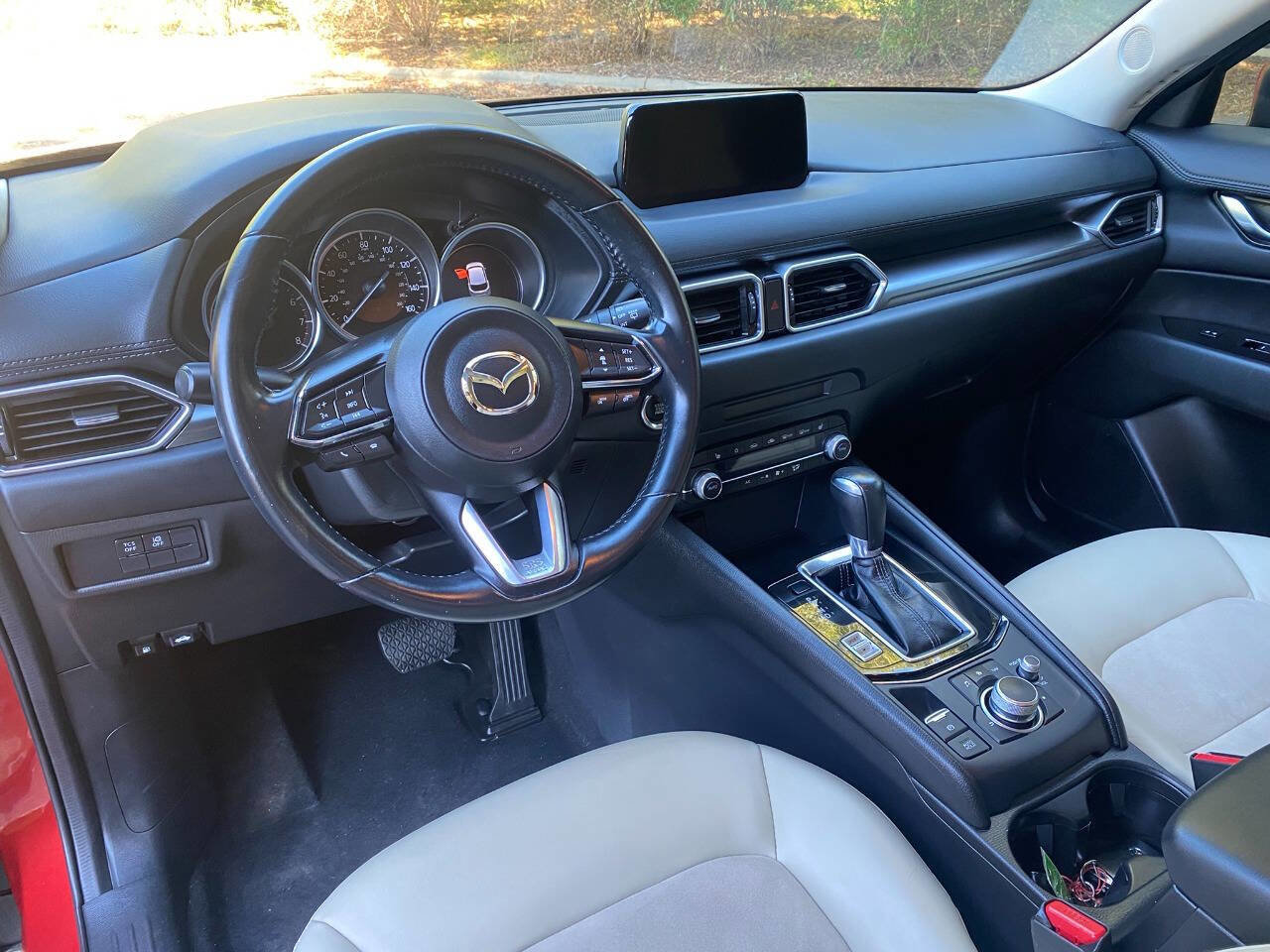 Used 2020 MAZDA CX-5 Touring image 13