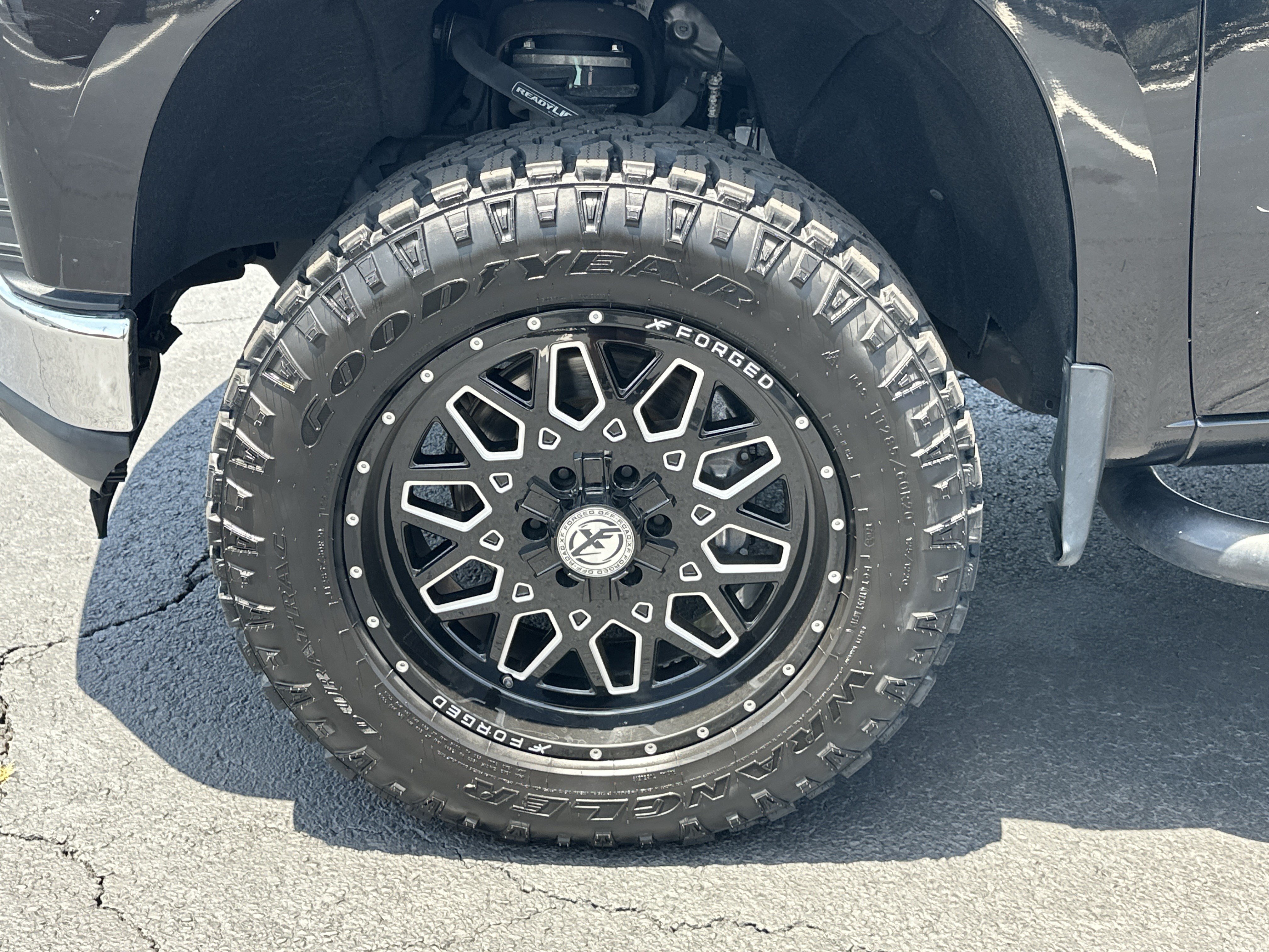Used 2020 Chevrolet Silverado 1500 LT w/ Trailering Package AWD/4WD image 11