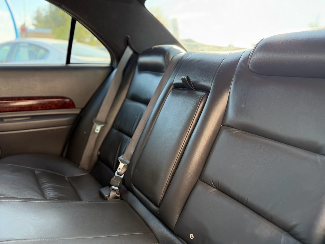 Used 2001 Lincoln LS RWD image 11