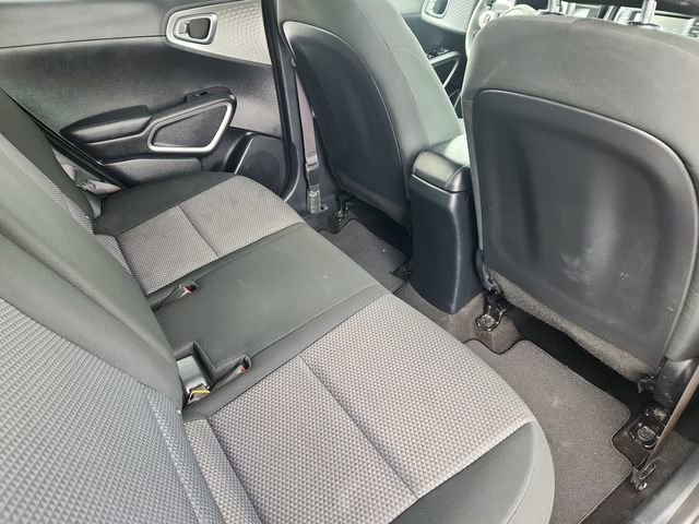 Used 2021 Kia Soul LX image 28