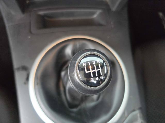 Used 2008 MAZDA MX-5 Miata Touring RWD image 15