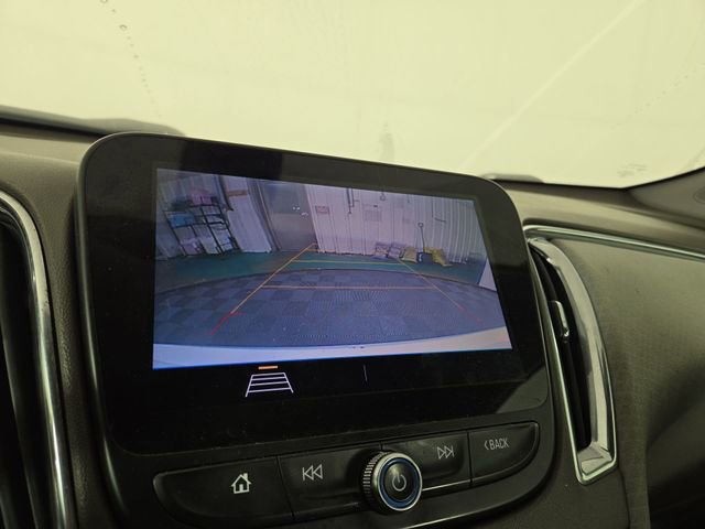 Used 2019 Chevrolet Malibu LT image 18