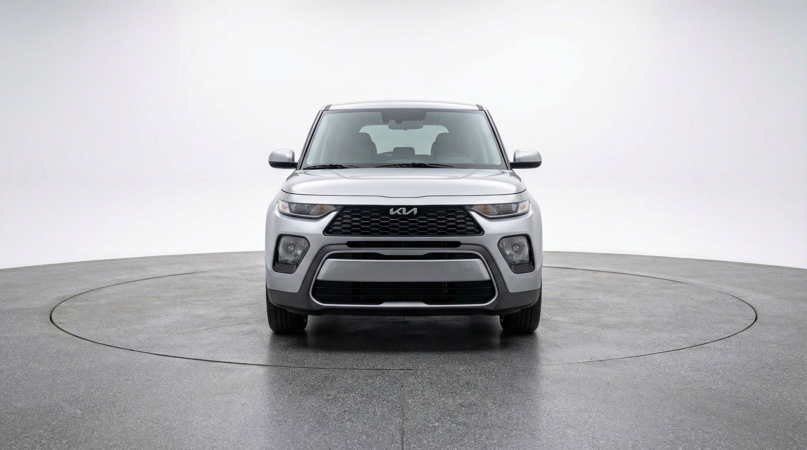 Used 2025 Kia Soul LX w/ LX Technology Package FWD image 2