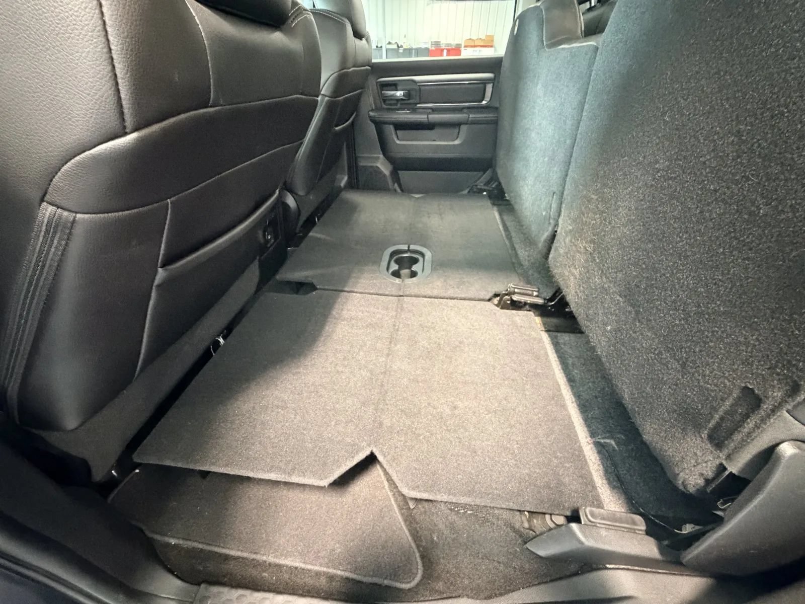 Used 2015 RAM 1500 Sport w/ Convenience Group AWD/4WD image 18