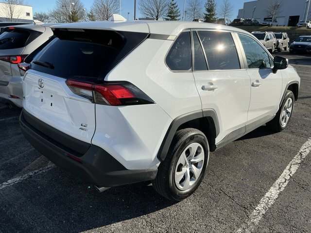 Used 2024 Toyota RAV4 LE image 3