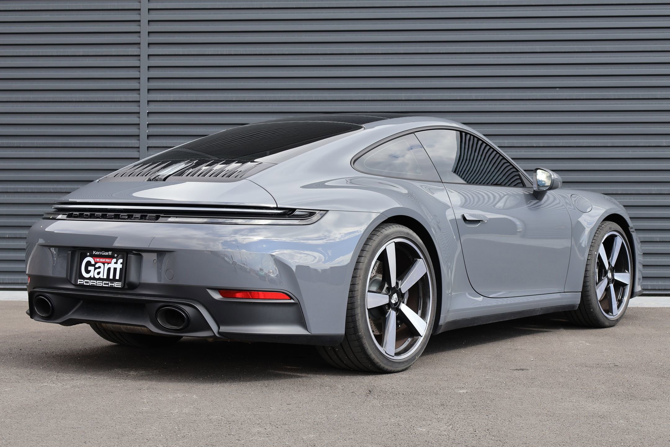 Certified 2025 Porsche 911 Carrera image 10