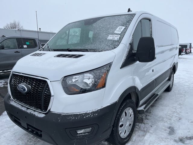 Used 2024 Ford Transit 250 Low Roof w/ Exterior Upgrade Package image 3