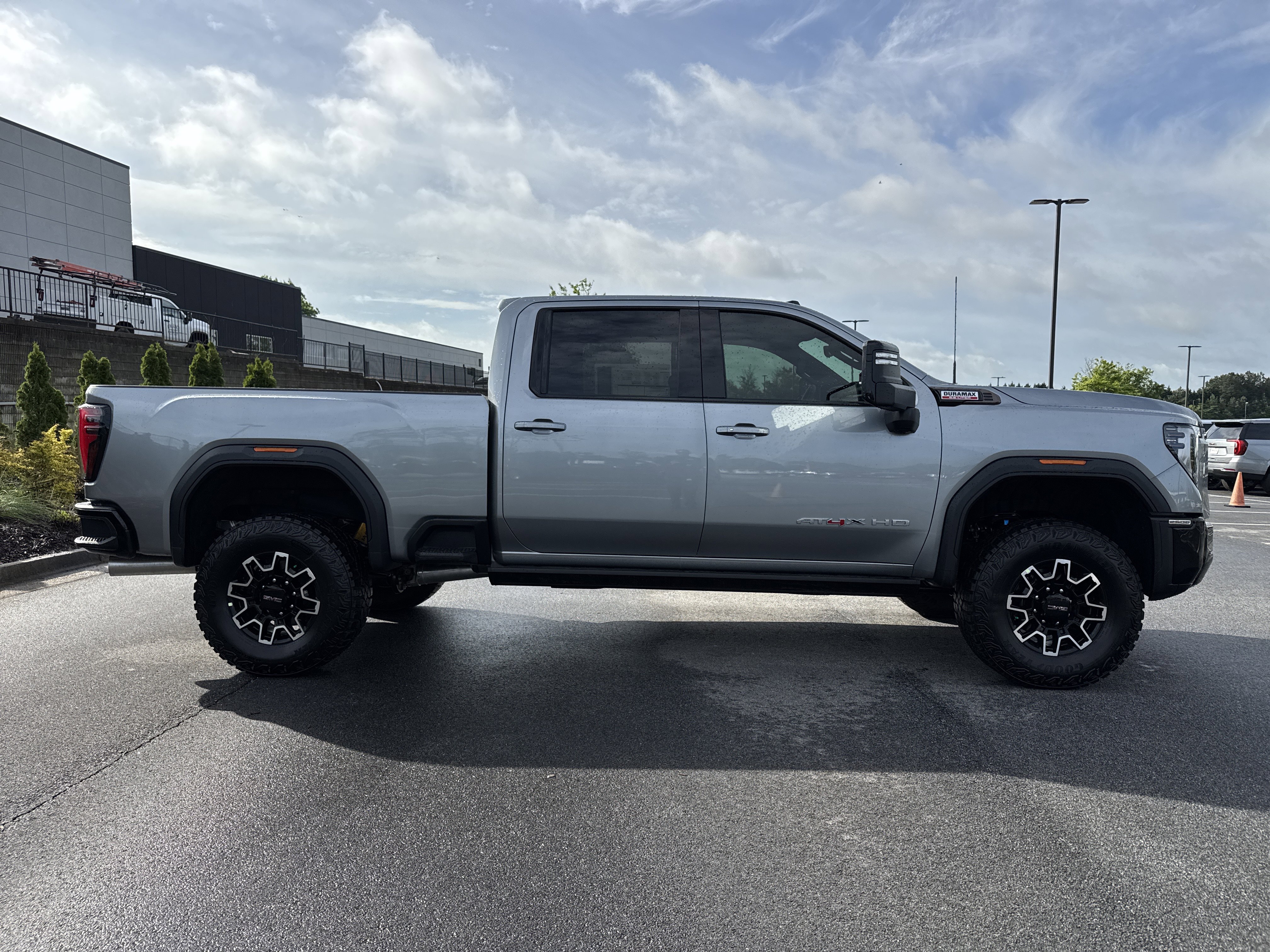 New 2026 GMC Sierra 2500 AT4X AWD/4WD image 11