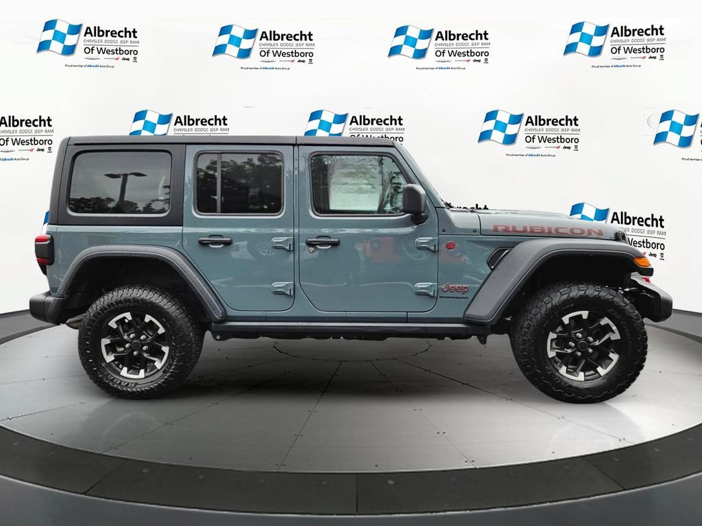 Used 2025 Jeep Wrangler Unlimited Rubicon AWD/4WD image 6
