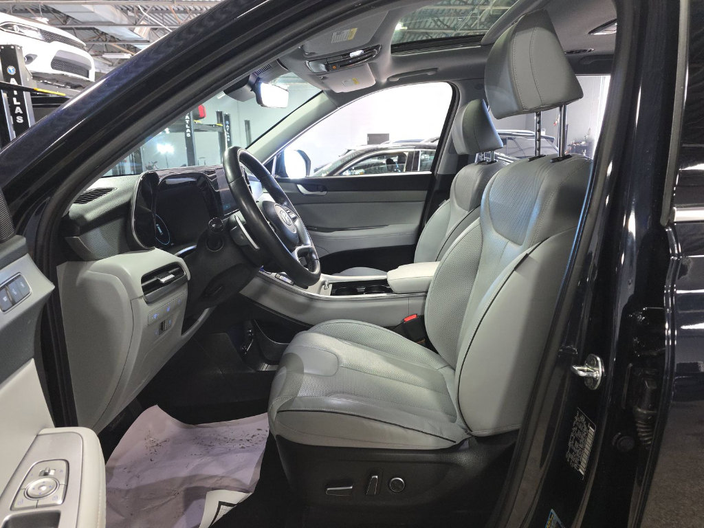 Used 2021 Hyundai Palisade SEL w/ Premium Package image 7