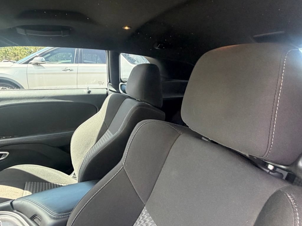 Used 2022 Dodge Challenger R/T RWD image 14