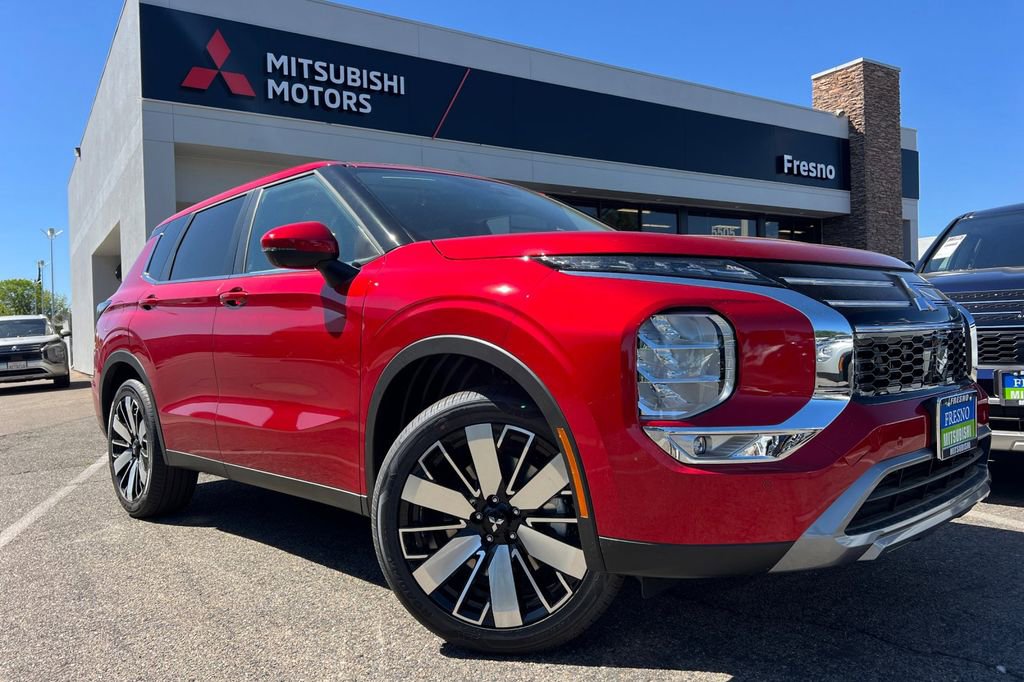 New 2026 Mitsubishi Outlander SE FWD image 2