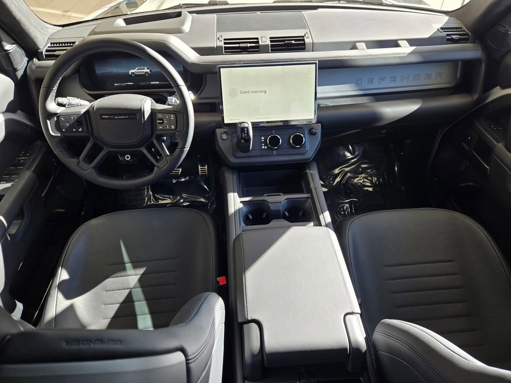 New 2026 Land Rover Defender 110 OCTA AWD/4WD image 9