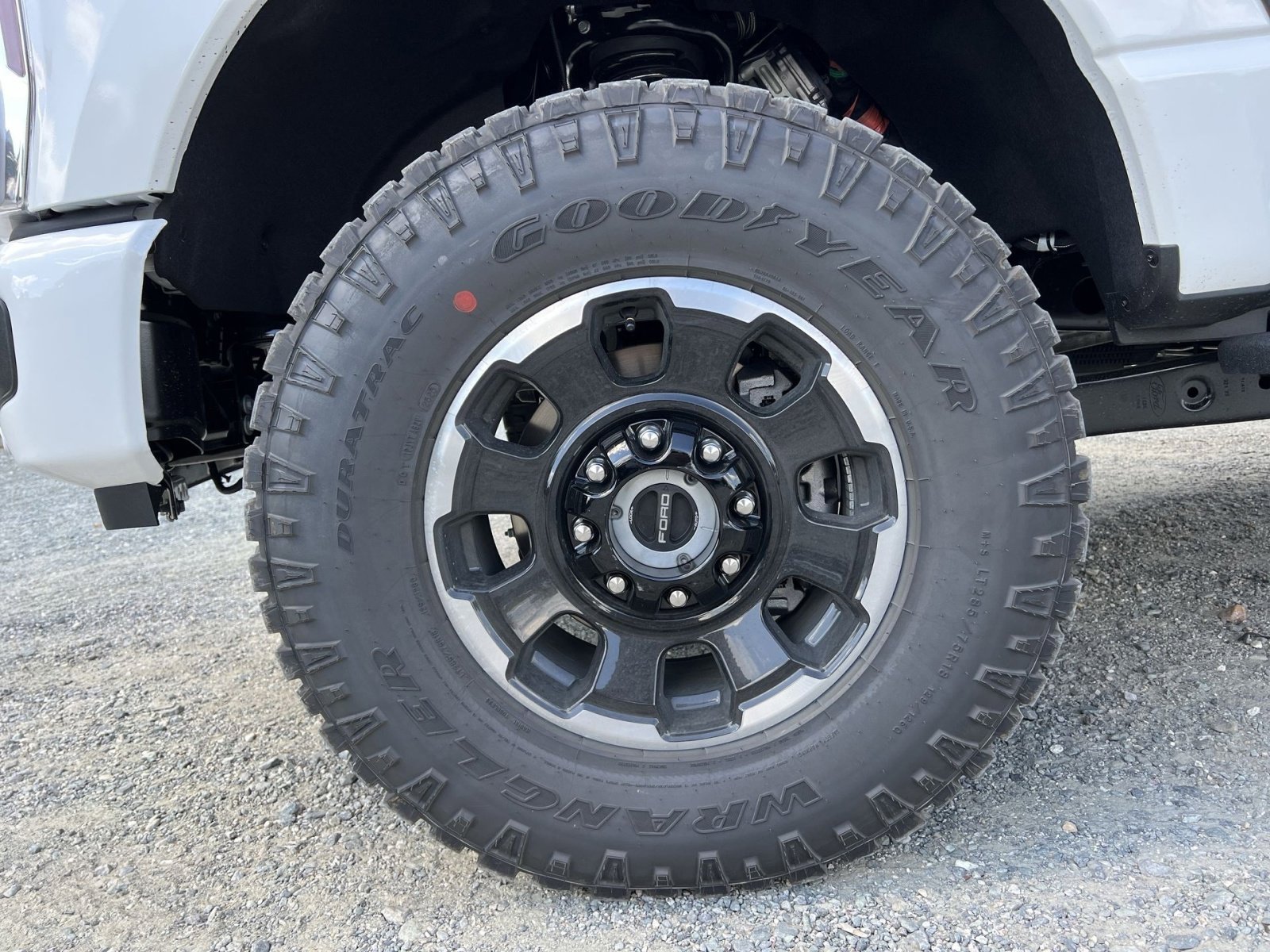 New 2026 Ford F250 Platinum w/ Tremor Off-Road Package image 12