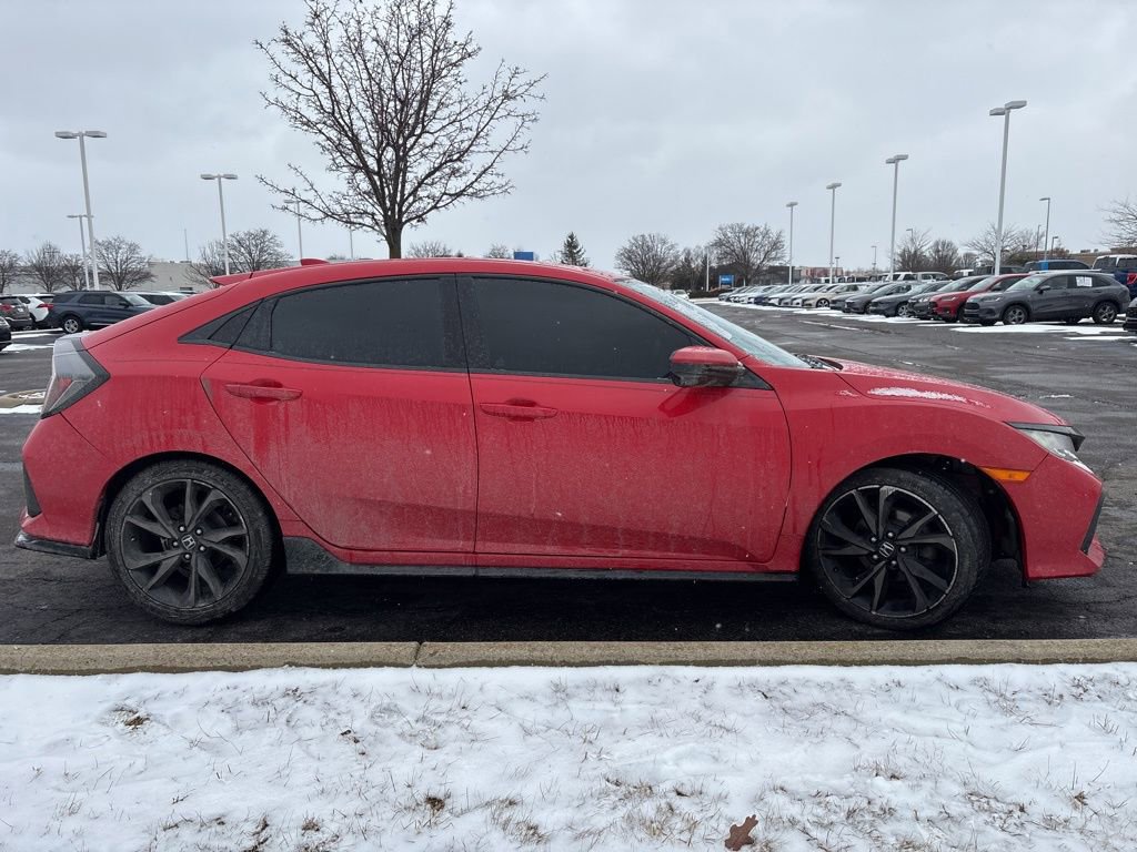 Used 2018 Honda Civic Sport image 12