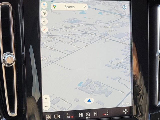 Used 2023 Volvo XC40 B5 Core image 19