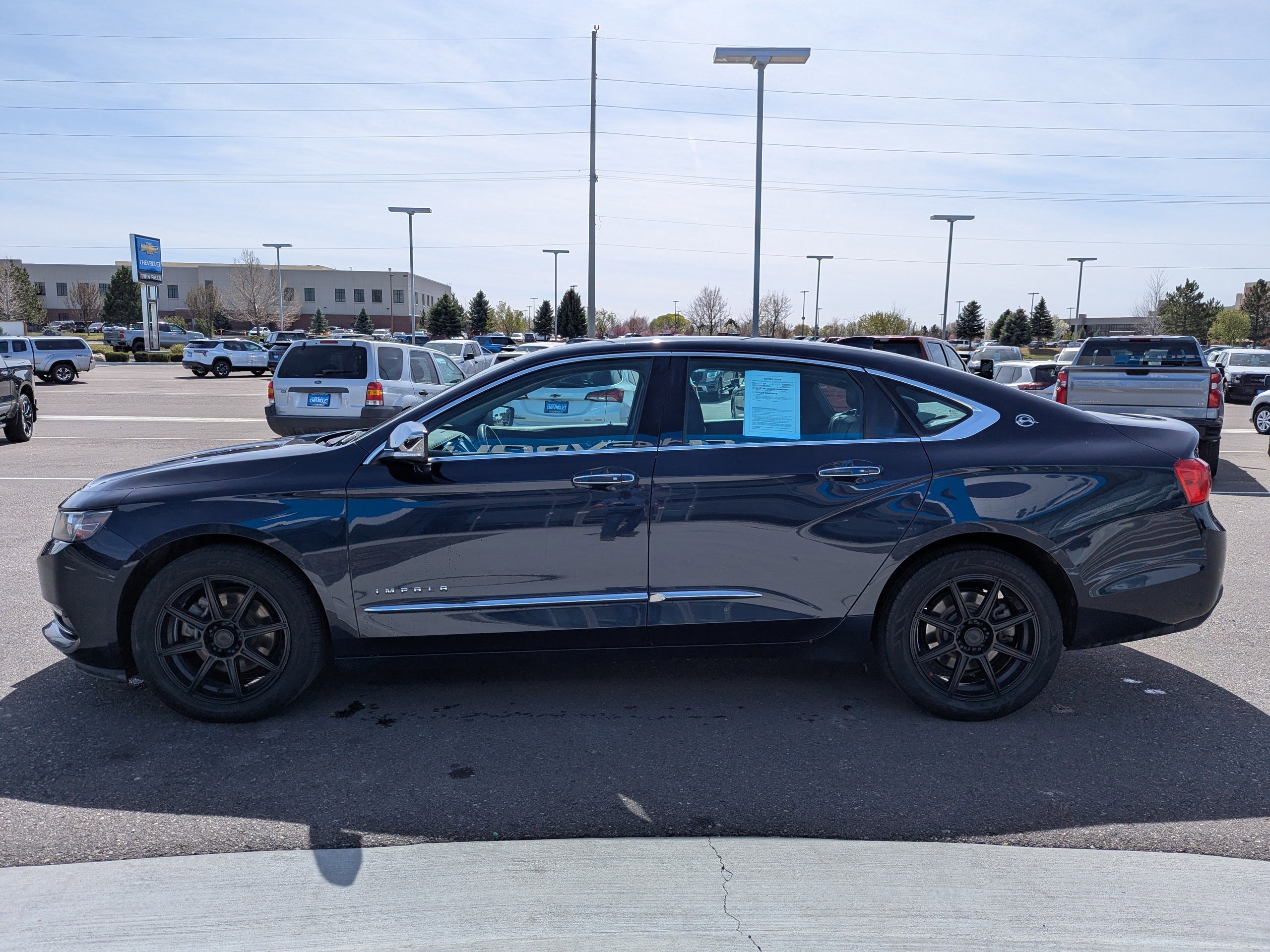 Used 2018 Chevrolet Impala Premier FWD image 9