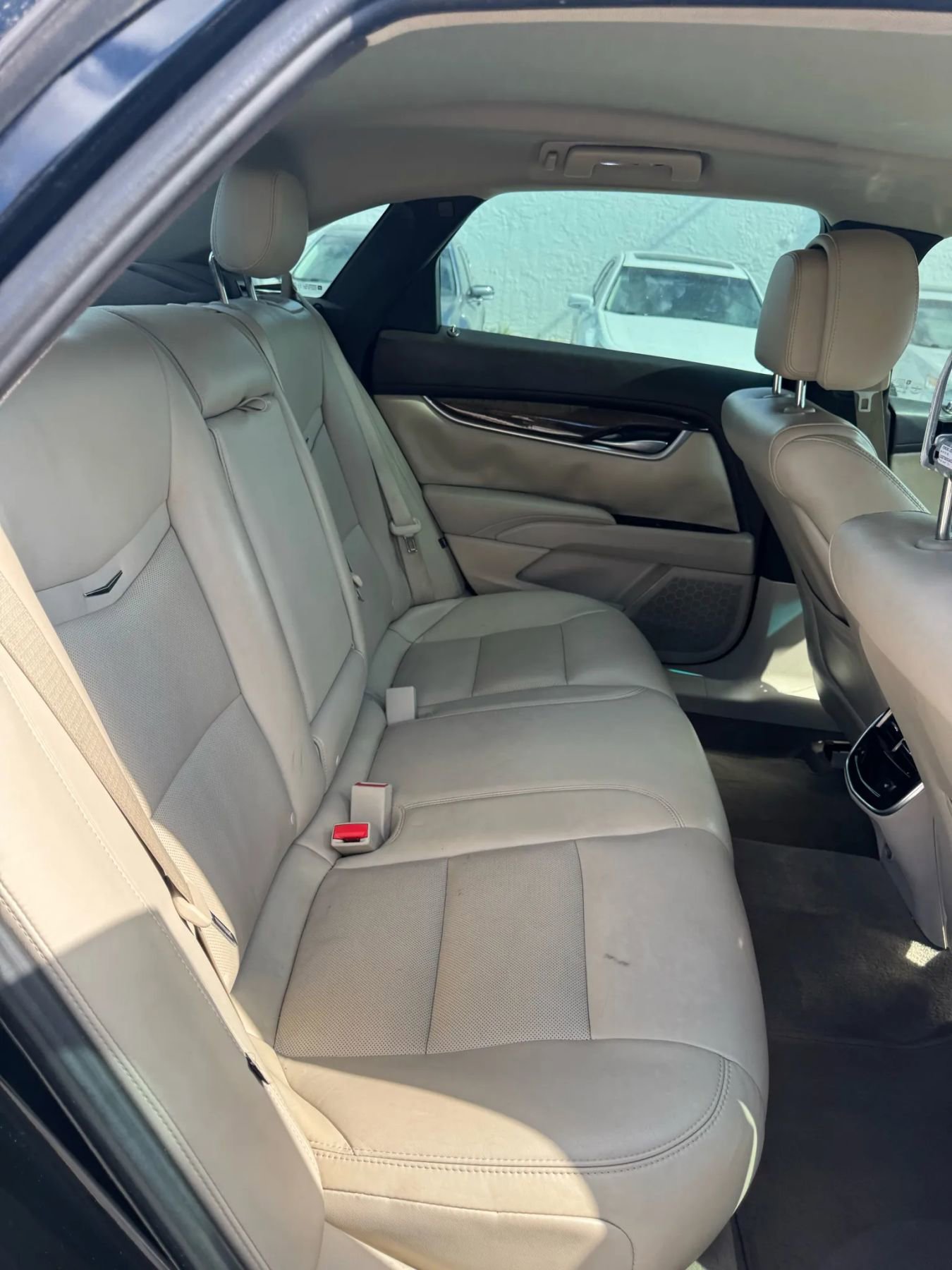 Used 2013 Cadillac XTS Luxury w/ Driver Awareness Package image 16