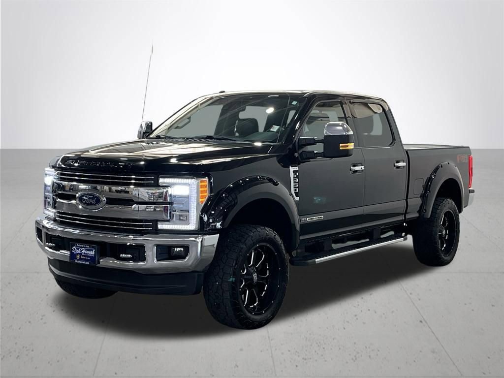 Used 2017 Ford F350 Lariat w/ Lariat Ultimate Package AWD/4WD image 2