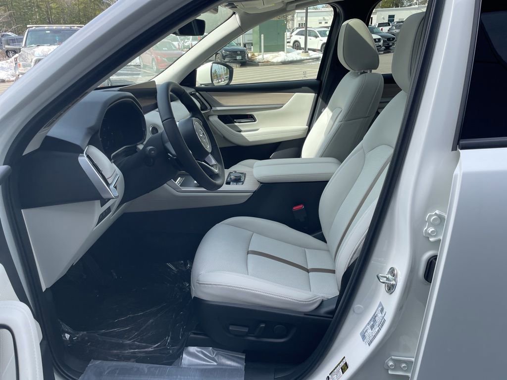 New 2026 MAZDA CX-90 3.3 Turbo w/ Premium Plus Pkg image 16