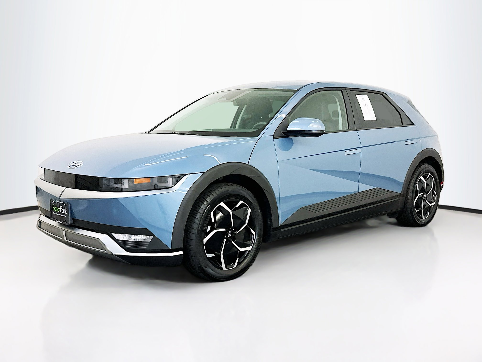 Used 2024 Hyundai Ioniq 5 SEL image 3