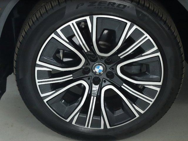 Certified 2025 BMW X3 xDrive30i w/ Premium Package image 39