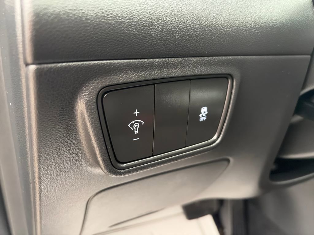 Used 2024 Hyundai Tucson SE image 17