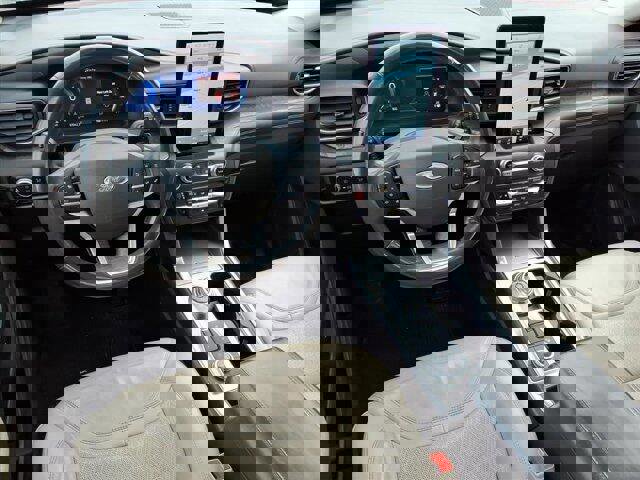 Used 2020 Ford Explorer Platinum w/ Premium Technology Package image 22