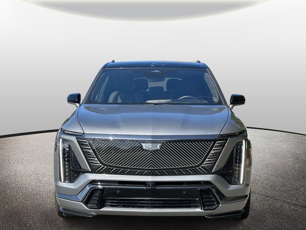 Certified 2026 Cadillac Vistiq Platinum w/ LPO, Floor Liner Package AWD/4WD image 5