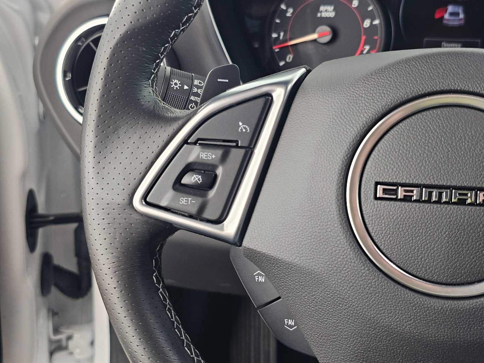 Used 2022 Chevrolet Camaro SS RWD image 29