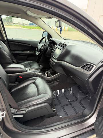 Used 2016 Dodge Journey Crossroad w/ Rear Seat Video Group AWD/4WD image 12