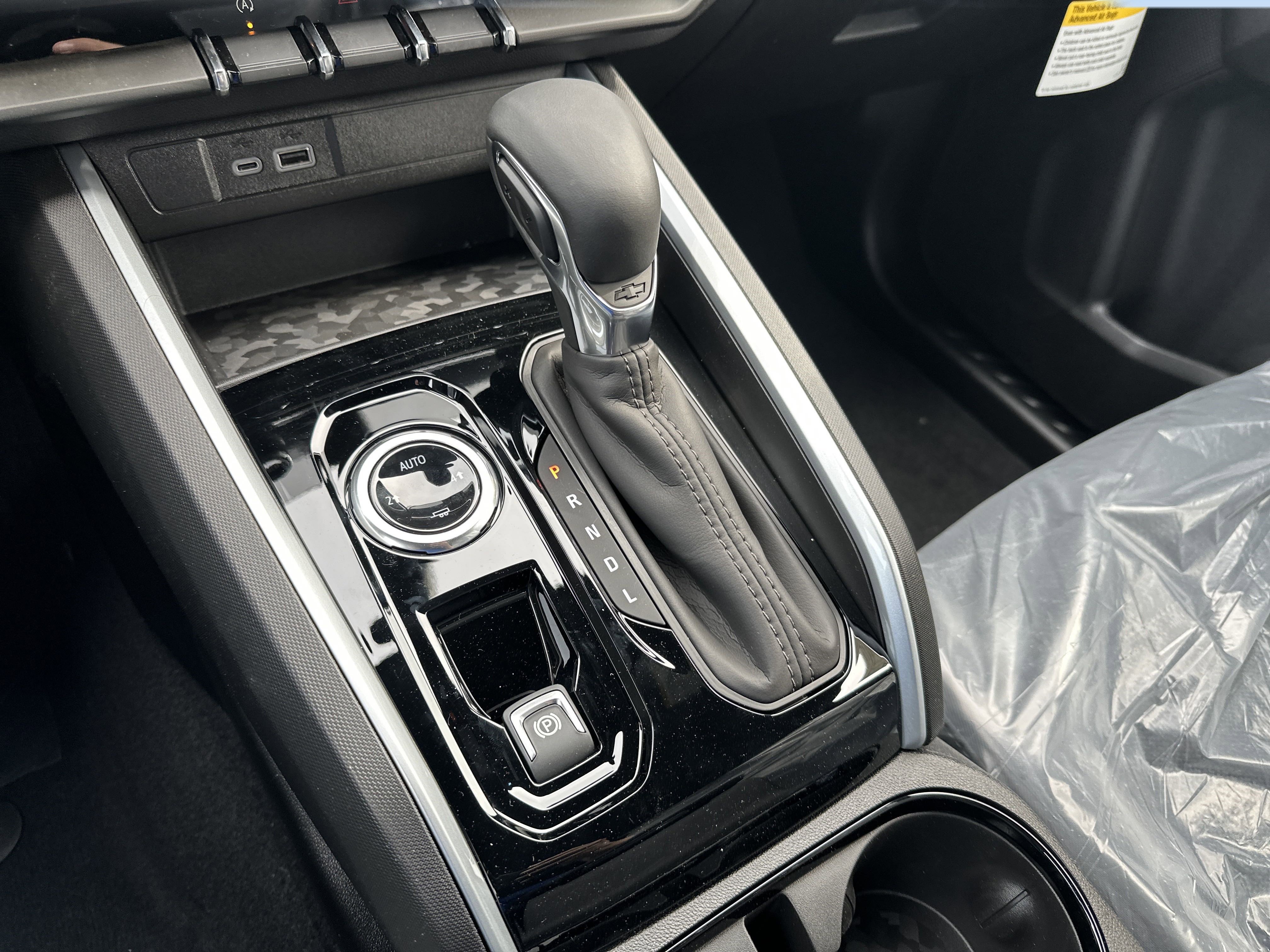 New 2025 Chevrolet Colorado LT w/ Advanced Trailering Package image 14