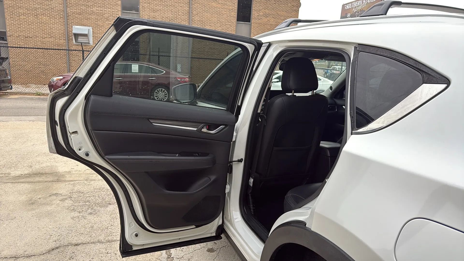 Used 2017 MAZDA CX-5 Grand Touring w/ Premium Package image 19