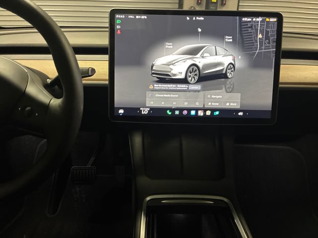 Used 2024 Tesla Model Y Long Range RWD image 20