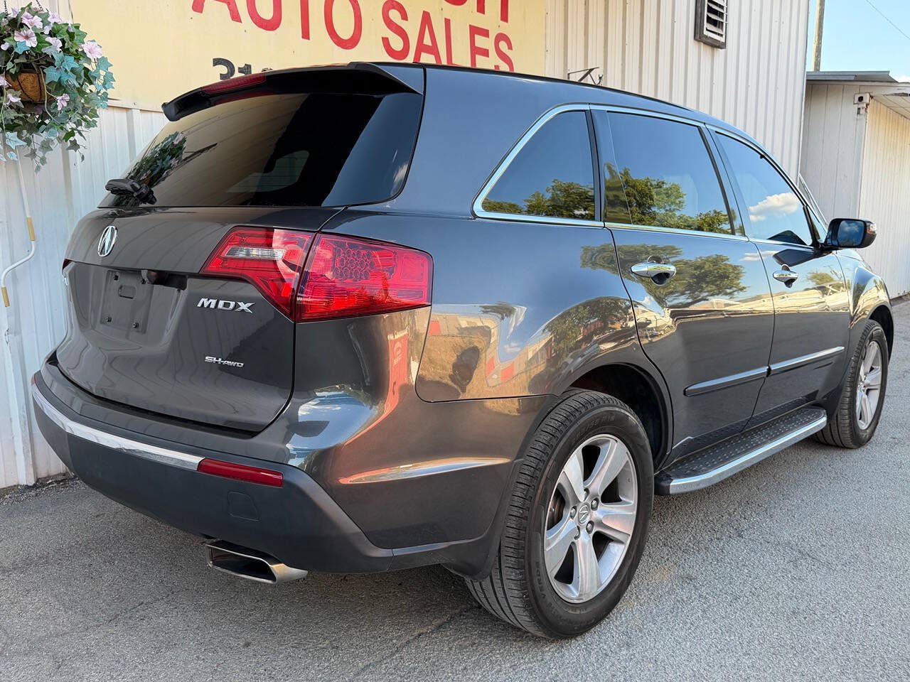 Used 2010 Acura MDX w/ Technology Package AWD/4WD image 4
