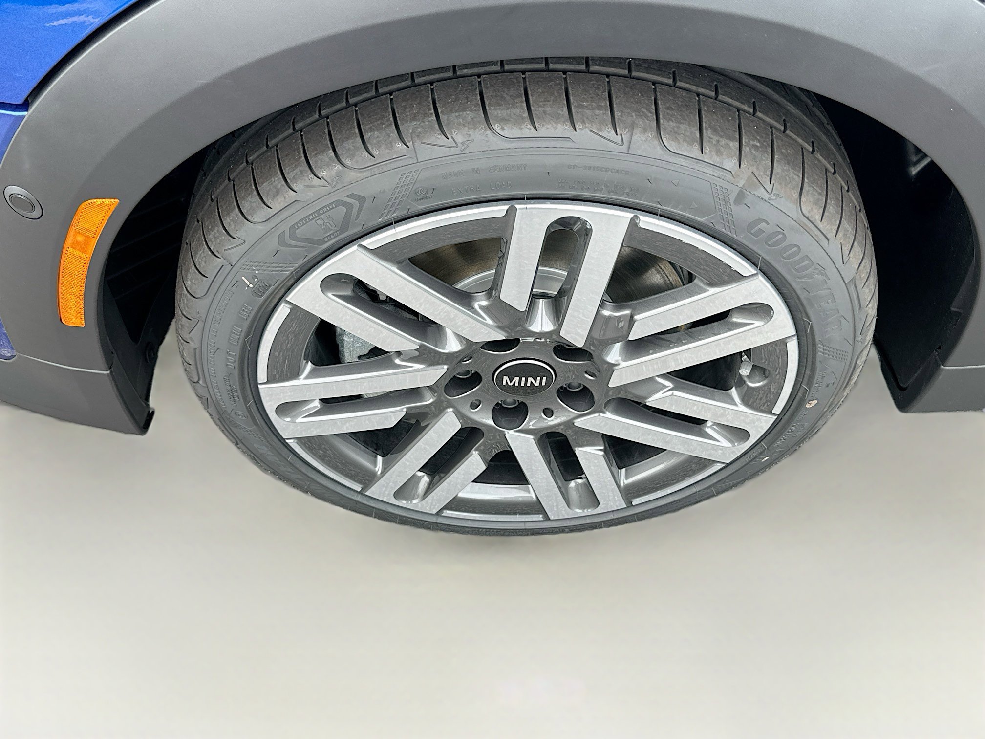 New 2026 MINI Cooper S FWD image 24