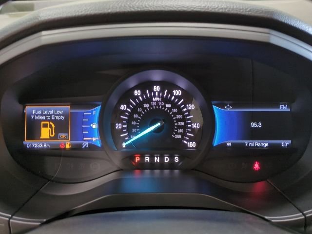 Used 2023 Ford Edge Titanium image 6