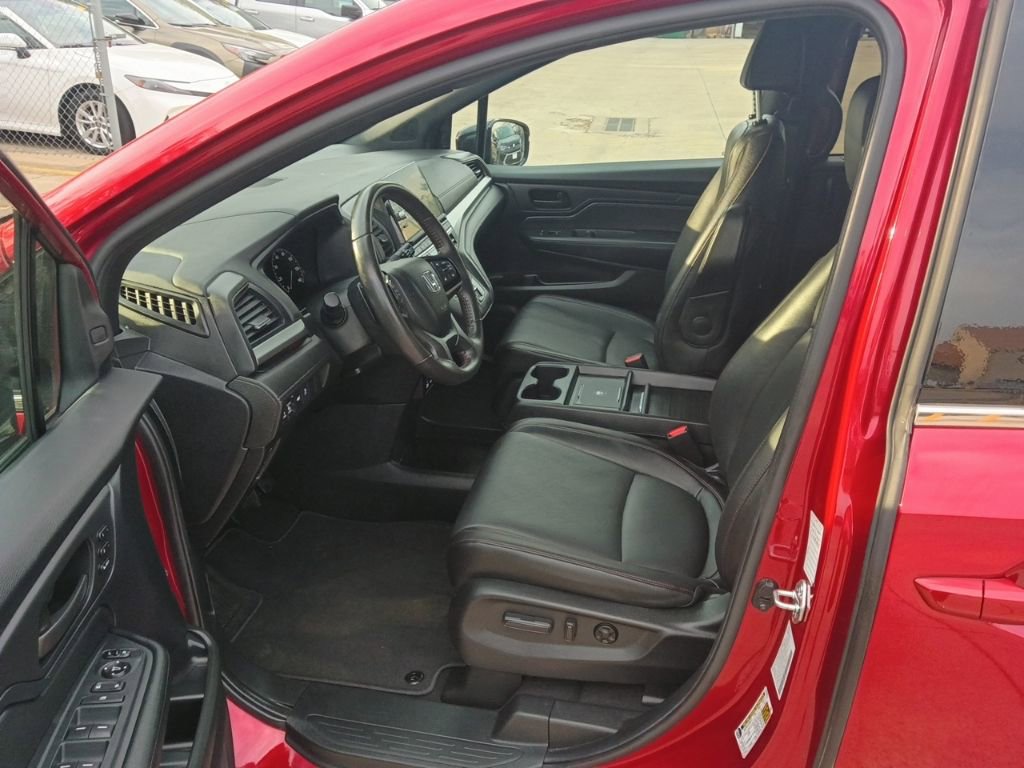 Used 2025 Honda Odyssey Sport-L image 3