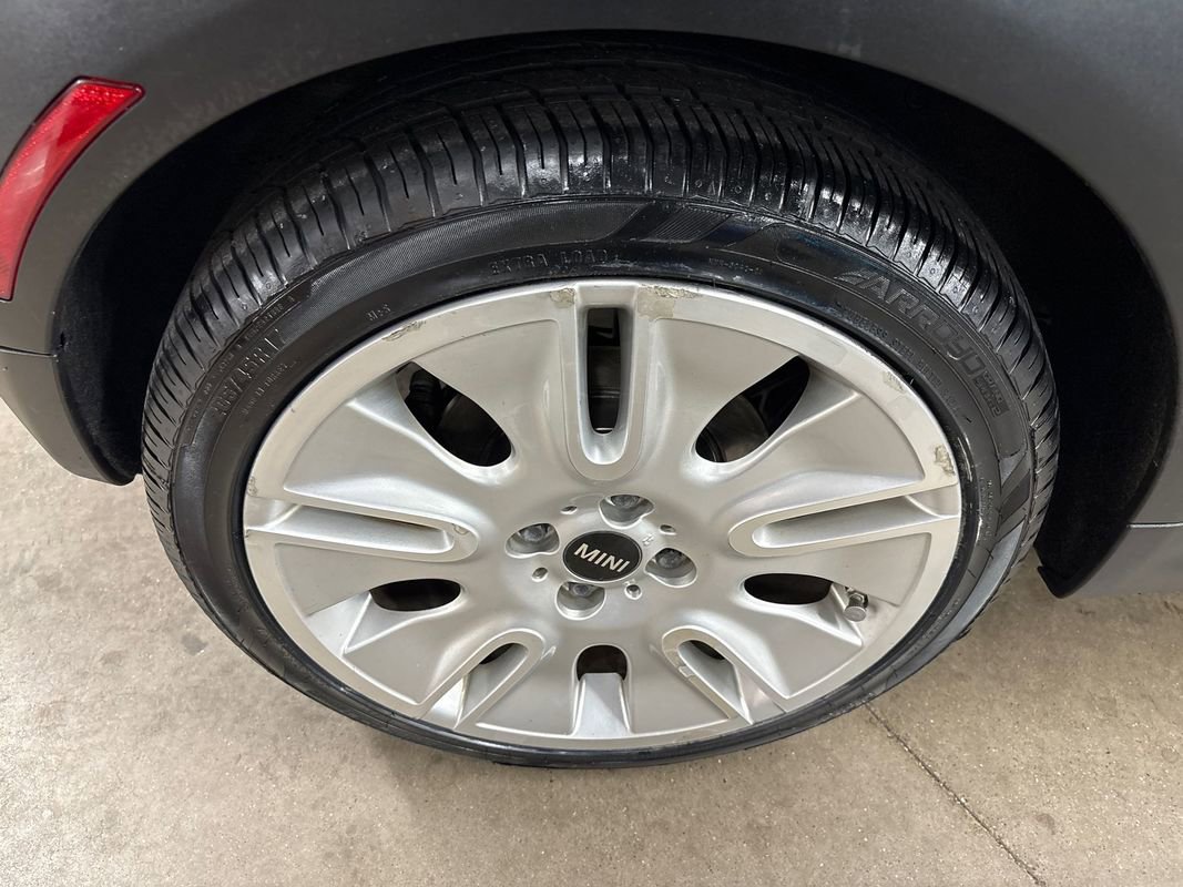 Used 2010 MINI Cooper Hardtop image 32