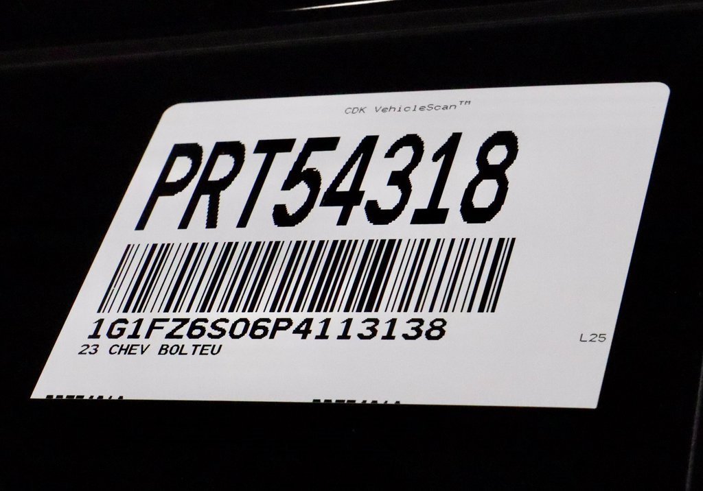 Used 2023 Chevrolet Bolt EUV Premier w/ Sun & Sound Package image 35