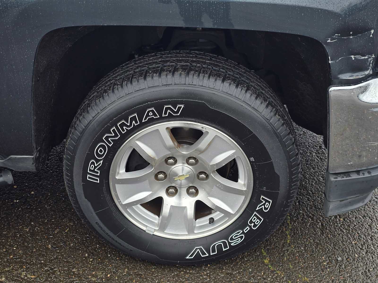 Used 2017 Chevrolet Silverado 1500 LT w/ All Star Edition image 10