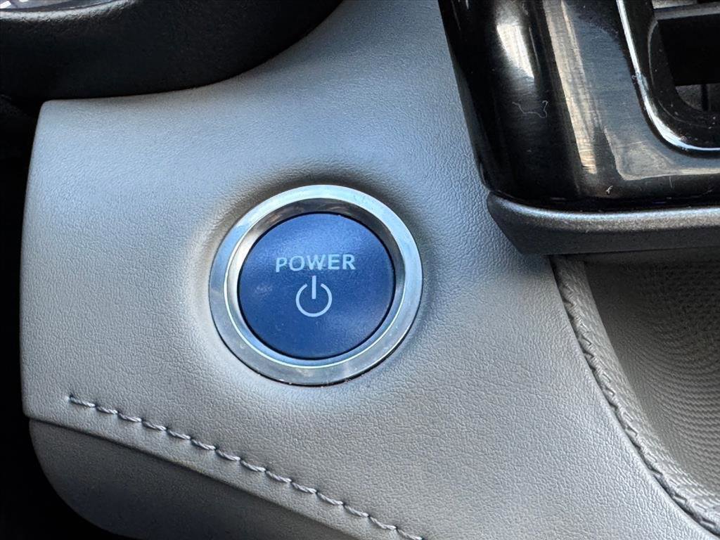 Certified 2021 Toyota Highlander Limited image 16