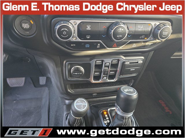 Certified 2022 Jeep Wrangler Unlimited Sahara AWD/4WD image 19
