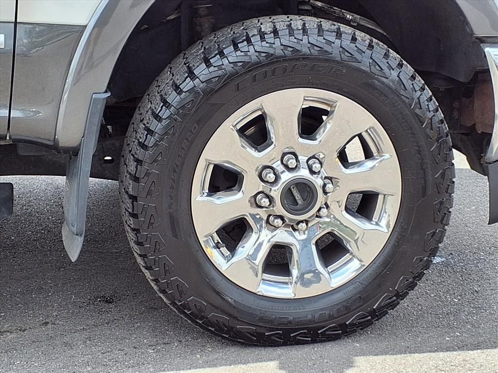 Used 2019 Ford F250 Lariat w/ Lariat Ultimate Package image 9