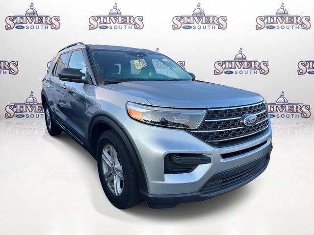 Certified 2023 Ford Explorer XLT RWD image 1