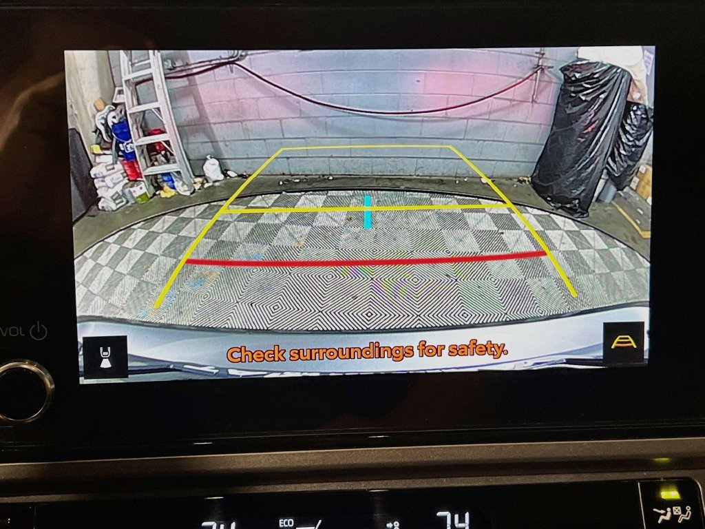 Used 2025 Toyota Camry SE FWD image 25
